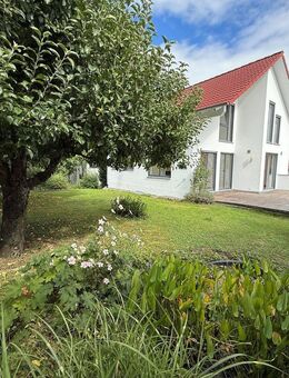 Einziehen und Wohlfühlen - modernes und helles Einfamilienhaus mit großer Garage - Kusterdingen