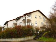 Top Lage, sehr schöne 2-Zimmer-Maisonette- Wohnung mit Loggia und Garage - Beilstein (Baden-Württemberg)