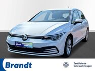 VW Golf, 2.0 TDI VIII Life DIG, Jahr 2022 - Weyhe