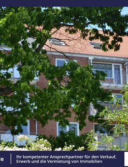 Neuausbau 1991 - helle 2-Zi.-DG-ETW (zzt. vermietet) mit optionalem PKW-Stellplatz in Uninähe - Kiel