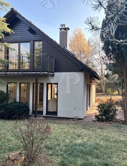 EFH in Kreuzwertheim: großer Garten, bodentiefe Fenster, Terrasse & Balkon - Kreuzwertheim