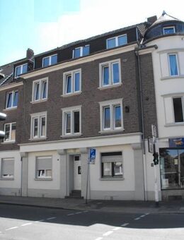 Ausgefallene 3 Raum-Dachgeschosswohnung in Krefeld Stadtmitte - Krefeld