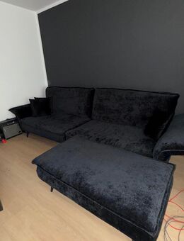Neuwertiges schwarzes Sofa + Beistellteil - 10 Monate alt - München