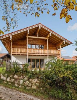 Zweifamilienhaus in traumhafter Lage - Wohnen & Vermieten mit Stil und viel Liebe zum Detail - Siegsdorf