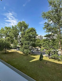 3 Zimmer-Wohnung mit Westbalkon in München-Solln - München