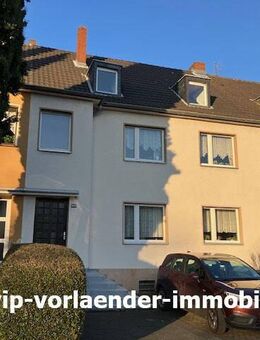 50933 Köln VIP-1419 Reihenmittelhaus mit 3 Wohneinheiten und 2 PKW Stellplätzen! - Köln