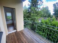 Wohnen in Stadtpark-Nähe mit Balkon im 1. OG - frei ab 1.10.25 - Chemnitz