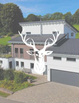 Hochwertiges und modernes Einfamilienhaus mit nachhaltiger Gebäudetechnik in Dachsberg zu verkaufen - Dachsberg (Schwarzwald)