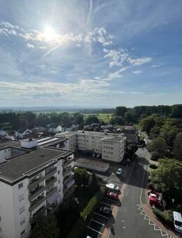 Neuwertige * 4 ZKB- ETW mit freiem Blick zum See **** - Erlensee