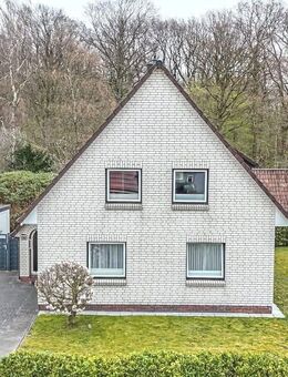 Herrliche Lage direkt am Naturschutzgebiet - Zetel