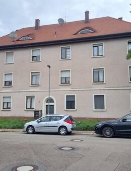 Gut geschnittene 4-Zimmerwohnung, zentral in Neuenburg - Neuenburg (Rhein)