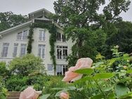 Ruhe, Seeblick, großer Garten, rund 300 qm Wohnfläche auf 2 Ebenen - Herrsching (Ammersee)