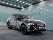 Audi Q8, S line 50 Vir, Jahr 2023 - München