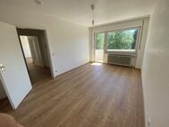 Top- Lage, schöne, ca. 53 qm Wohnung, 2 Zi.+je 1 Balkon+alle Räume mit Fenster - Bad Nauheim