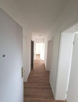 Helle 2,5-Zimmer-Wohnung in Amberg - Amberg