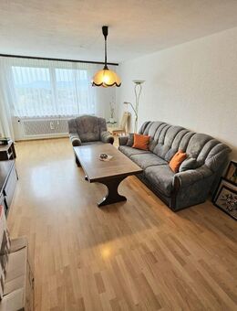 Preiswerte 3,5 Zimmerwohnung mit Aufzug/Balkon/GARAGE! - Schwäbisch Gmünd
