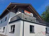 Exklusives Mehrfamilienhaus mit 2 WE nach Effizienzhaus 70 mit ca. 309m² Wfl. in hervorragender Lage zu verk. - Trostberg