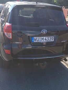Biete hier einen Toyota RAV 4 an - Giebelstadt