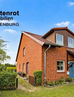 UNVERBAUTER BLICK ÜBER KRÖPELIN: HELLES UND MODERNES REIHENENDHAUS MIT GROSSER SONNENTERRASSE - Kröpelin