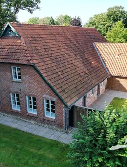 Ehemaliges Bauernhaus mit sanierter Wohnung und Ladenlokal (in der Diele) in Ortskernlage von Apen! - Apen