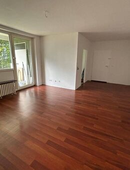 bereits * VERMIETET * Bonn * Einziehen und Wohlfühlen *aufwendig renovierte 2 Zimmerwohnung hochwertiger Ausstattung mit Balkon, 2.OG Personenaufzug - Bonn