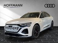 Audi Q8, Sportback S line 50 quattro, Jahr 2022 - Winterberg