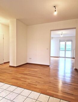 5,8% Rendite: 3-Zimmer-Wohnung mit Balkon in Saarbrücken - Saarbrücken