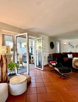 *EXKLUSIV* Luxuriöse Unternehmervilla mit viel Charme und größtmöglicher Privatsphäre-TOP STANDORT - Neresheim