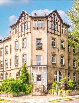 +Sanierungswürdige Kapitalanlage: Mehrfamilienhaus mit großem Potenzial und grüner Umgebung+ - Chemnitz