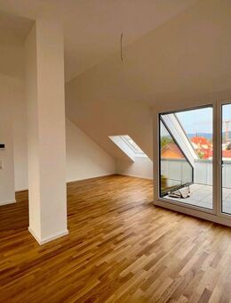 Gemütliche 3-Zimmer DG-Wohnung mit Loggia im Stadtzentrum von Bad Krozingen - Bad Krozingen