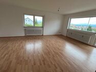 Wohnung mit Aussicht - 4-Zimmer, 2 Balkone, Terrasse und Garage - was will man mehr? - Ringsheim