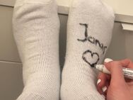 Ich schreibe deinen Namen auf meine verschwitzen Stinkenden Socken 🩷 mit Video und Versand <3 - Mittweida