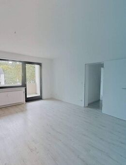 FRISCH SANIERT: Gut-geschnittene 3-Zimmer-Wohnung mit Balkon in Osnabrück - Osnabrück