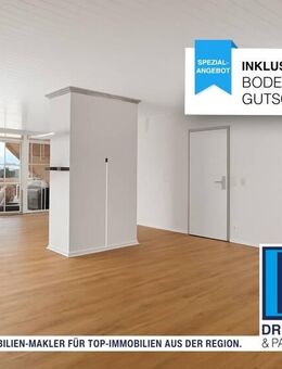Großzügige und zentrale DG-Wohnung mit Blick über Manching - Manching