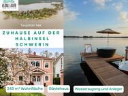 Einzigartige Aussichten von der Halbinsel Schwerin - Villa mit Bootsanleger am Teupitzer See - Schwerin (Brandenburg)