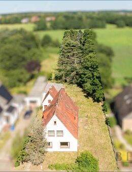 Baugrundstück oder Sanierung - Viel Platz für Ihren Traum vom Eigenheim im Herzen von Debstedt - Langen (Landkreis Cuxhaven)
