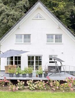 Naturverbunden und stadtnah: Top modernes, junges Einfamilienhaus in Rösrath-Hoffnungsthal - Rösrath