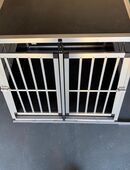 Hundebox für das Auto in 76703