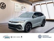 VW Tiguan, 2.0 TDI R-Line EU6e IQ DRIVE BLACK KOMFORT PACKET, Jahr 2024 - Idar-Oberstein