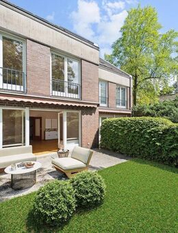 Haus mit Garten & Stellplatz in Dahlem - Berlin