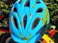 Kinderfahrrad mit Helm - Pfinztal