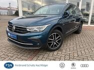 VW Tiguan, 2.0 TDI Life IQ VC, Jahr 2021 - Teterow