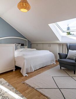 BALDHAM / Waldrandlage / 3-Zimmer-Dachgeschosswohnung mit Gartennutzung! - Vaterstetten