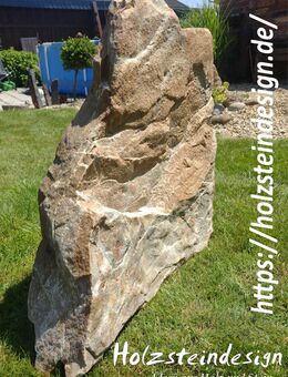 Findling aus Quarzit, Solitärstein, Naturstein, Stele, Fels - Argenthal