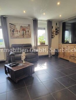 Liebevoll renoviertes Bauernhaus in Britten - 182 m² Wfl. - 1.133 m² Grundst. - Garten - Garage - Losheim (See)