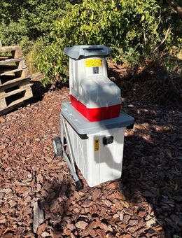 ⭐ Häcksler Gartenhäcksler Holzhäcksler zu vermieten Miete ⭐ - Feilitzsch