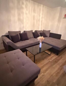 Moderne Couch – neuwertig & super bequem! - Mannheim