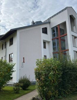 Neu renoviert - gute Lage - mit TG-Stellplatz - in gutem Wohnumfeld! - Oberkochen