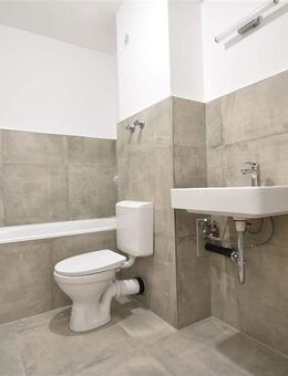 Gute Anbindung! Renoviertes Apartment mit Balkon in Wuppertal - Wuppertal