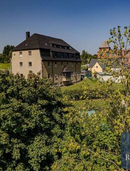 gepflegtes, großes Mehrfamilienhaus in Gelenau nahe Chemnitz +neues Dach, Ausbaupotenzial, vermietet - Gelenau (Erzgebirge)